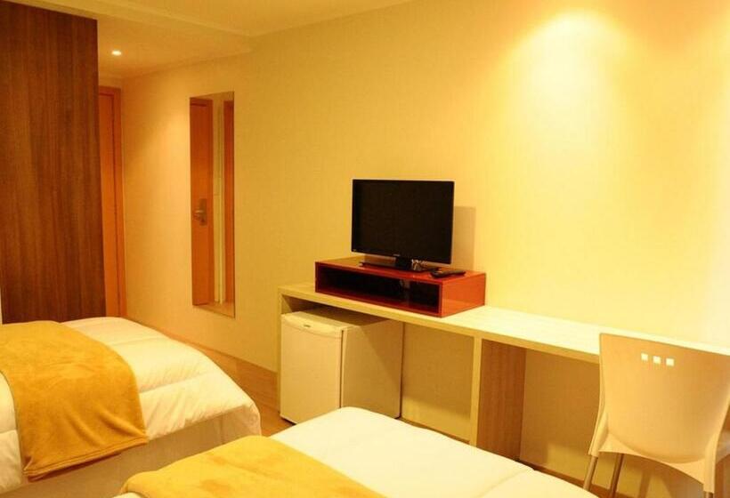 בית מלון כפרי Imigrantes