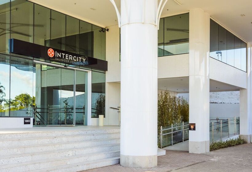 ホテル Intercity Salvador Aeroporto