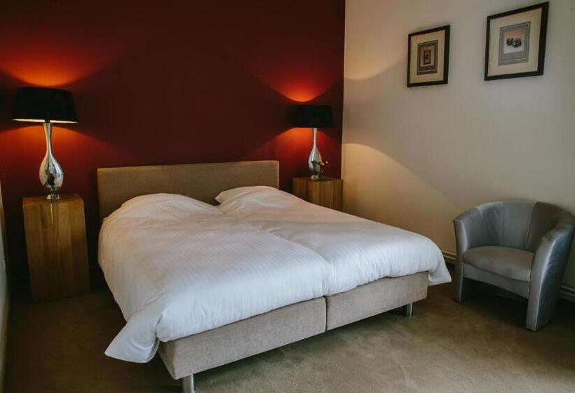 هتل Kasteel Pietersheim