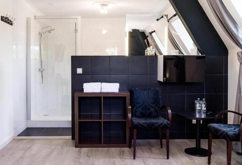 هتل Kasteel Pietersheim