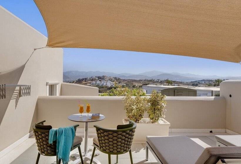 Отель Kouros Art