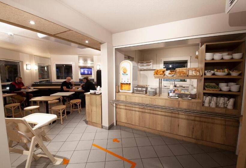 فندق Kyriad Direct Clermont Ferrand Nord Gerzat