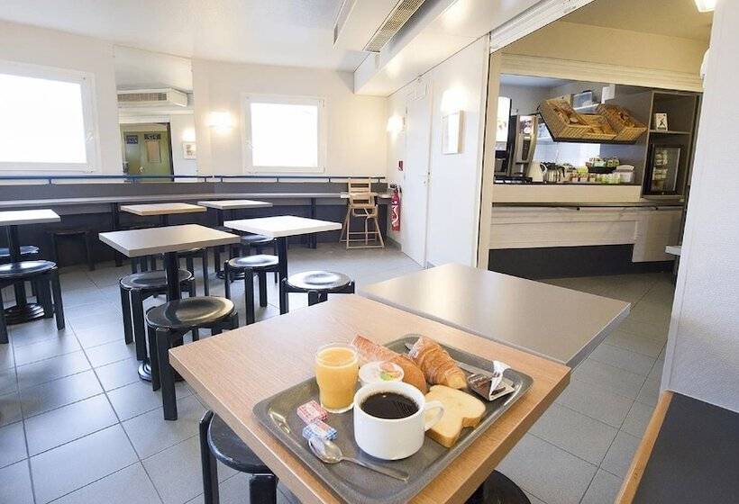 فندق Kyriad Direct Clermont Ferrand Nord Gerzat
