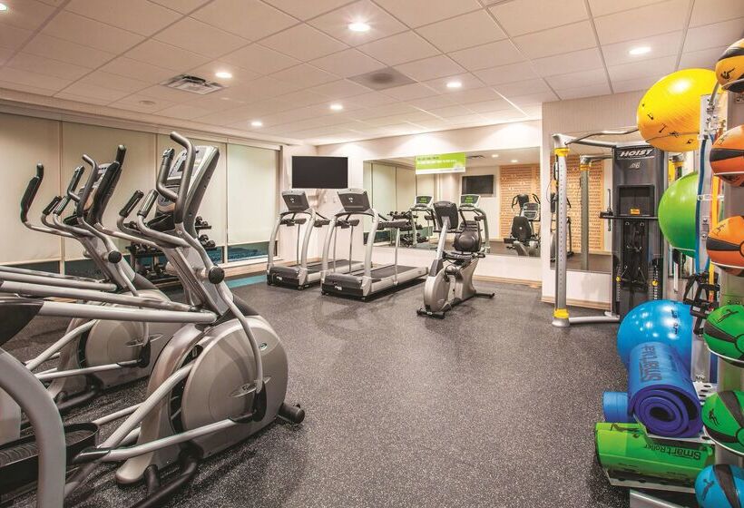 Отель La Quinta By Wyndham Duluth