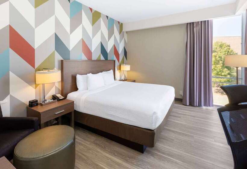 בית מלון כפרי La Quinta Inn & Suites By Wyndham Tulsa Downtown   Route 66