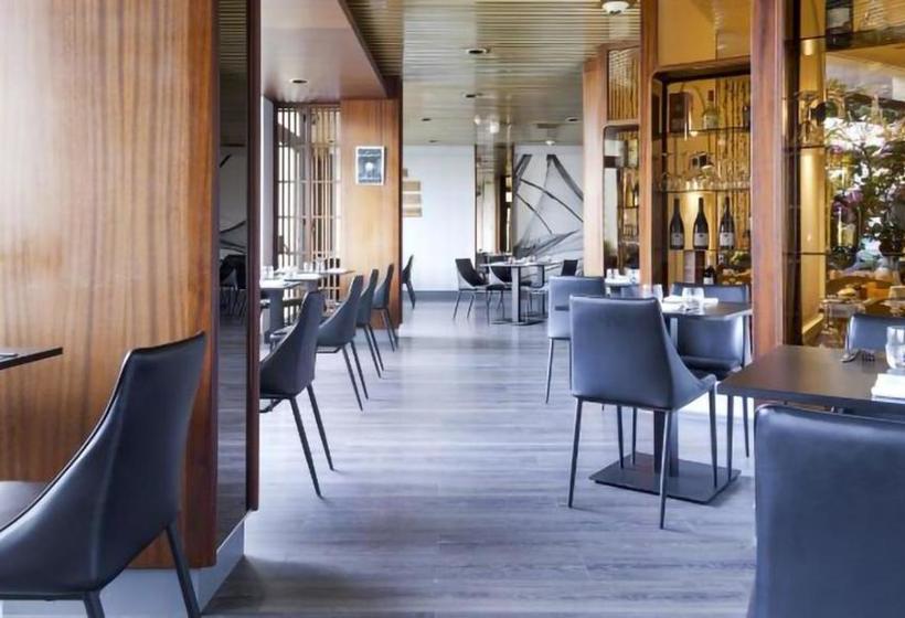 ホテル La Voile Rouge