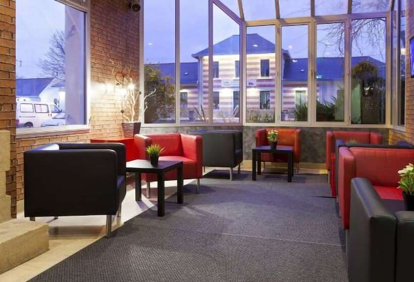 酒店 La Voile Rouge