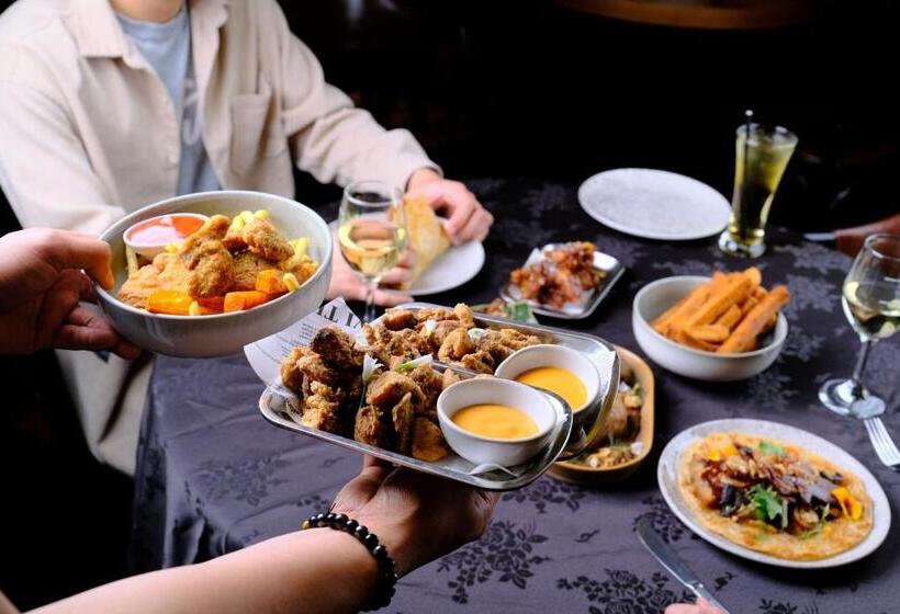 ホテル Law Courts