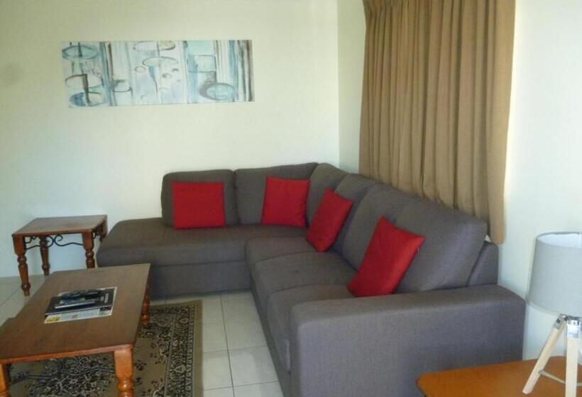 בית מלון כפרי Le Lavandou Apartments