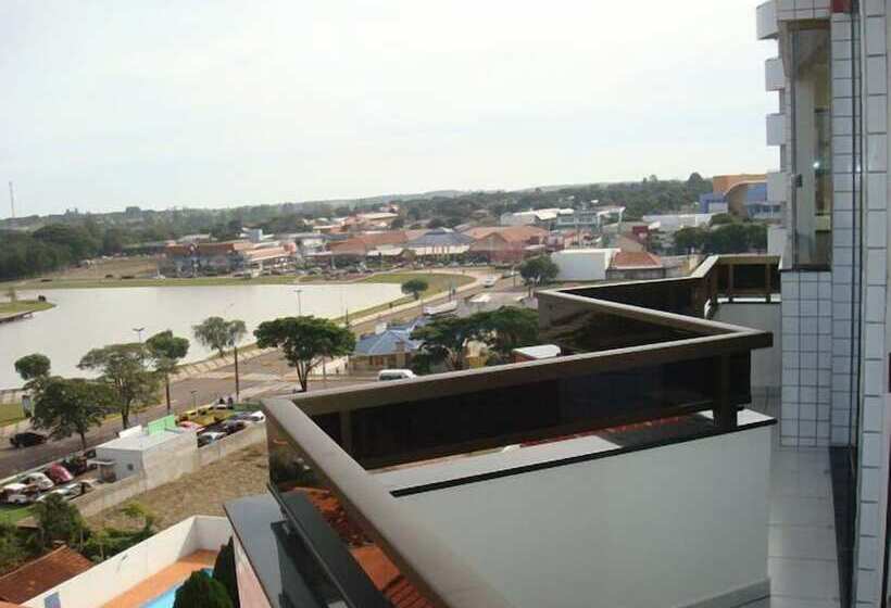 هتل Maestro Executive Toledo