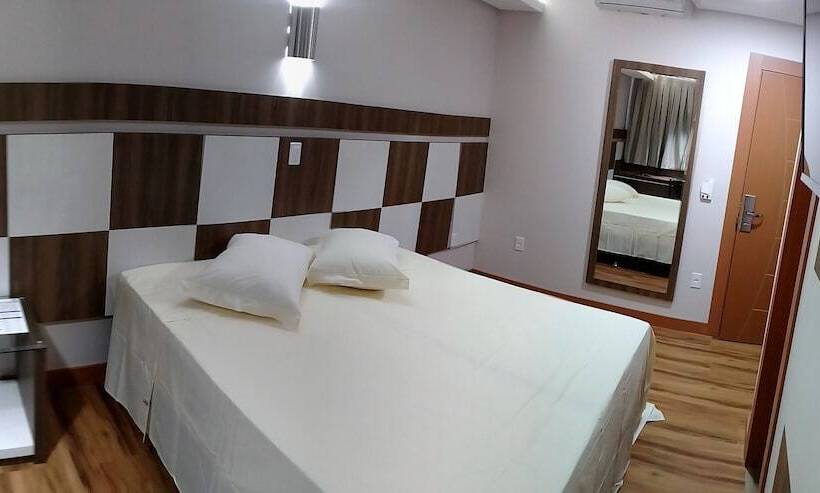 هتل Maestro Executive Toledo