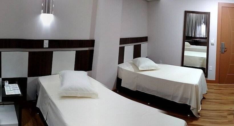 هتل Maestro Executive Toledo