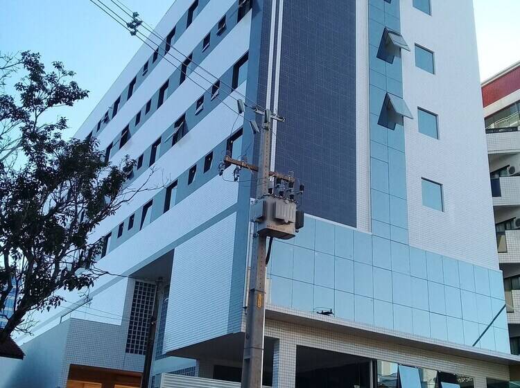 هتل Maestro Executive Toledo