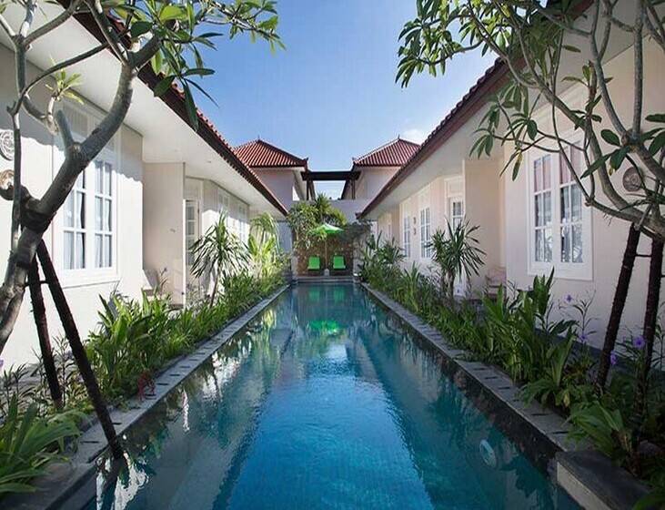 هتل Maison At C Boutique  & Spa Seminyak