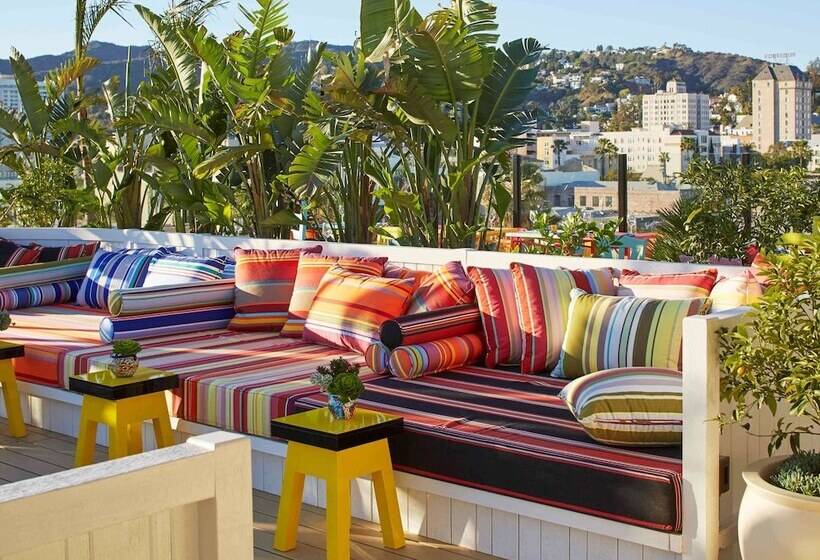 Отель Mama Shelter La Hollywood