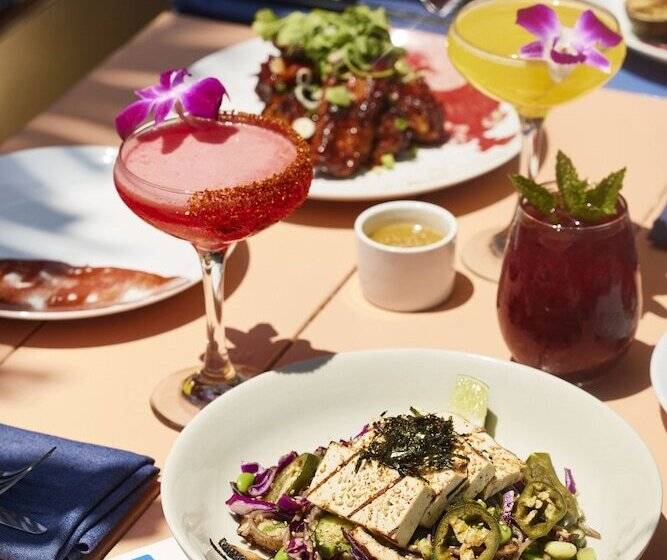 Отель Mama Shelter La Hollywood