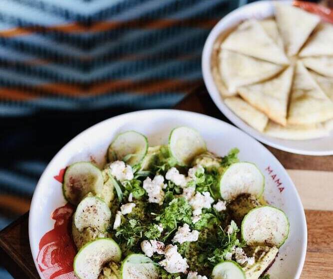 בית מלון כפרי Mama Shelter La Hollywood