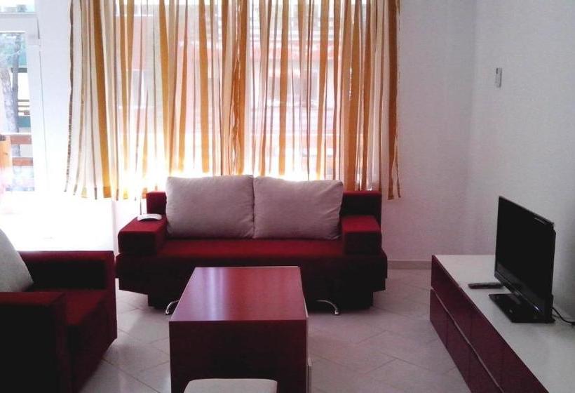 בית מלון כפרי Marea Resort