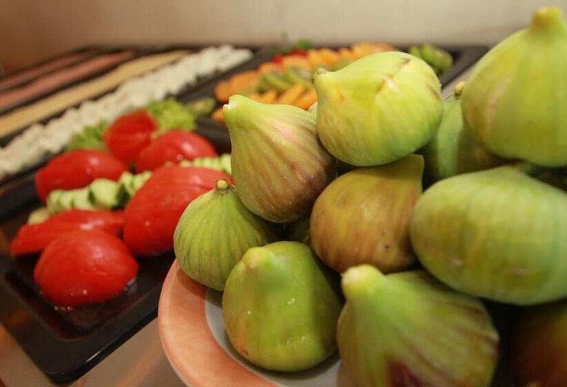 בית מלון כפרי Maria Beach