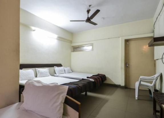 ホテル Maya Deluxe