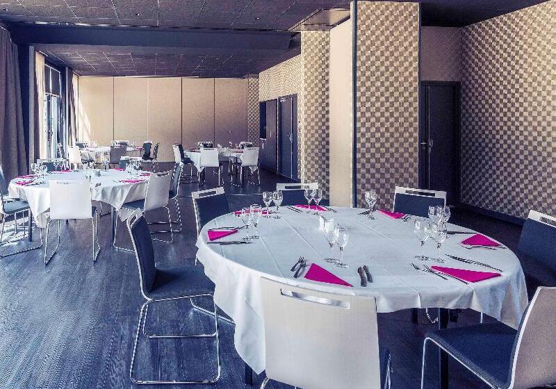 בית מלון כפרי Mercure Cherbourg Centre Port