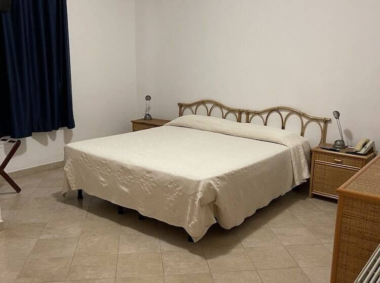 فندق Miramare Garzia