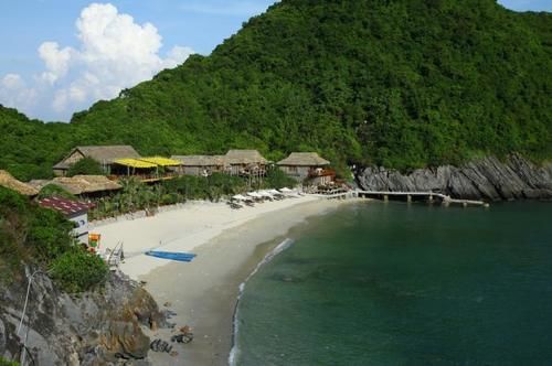 هتل Monkey Island Resort