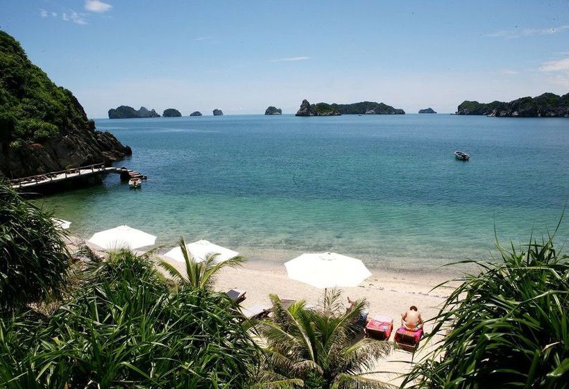 هتل Monkey Island Resort