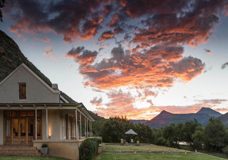 호텔 Mount Camdeboo Game Reserve