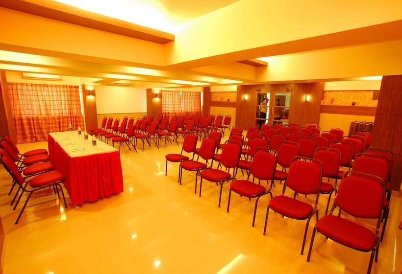 בית מלון כפרי Mourya Residency