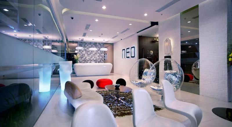 酒店 Neo  Melawai By Aston