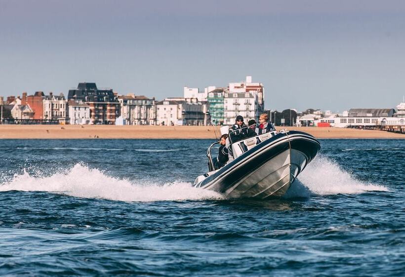 酒店 No Man's Fort