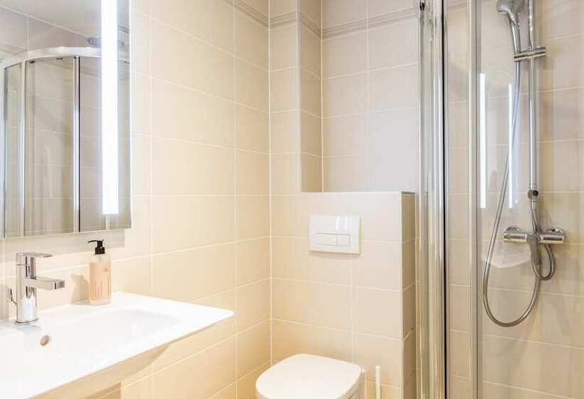 בית מלון כפרי Paris D Issy Hôtel Porte De Versailles