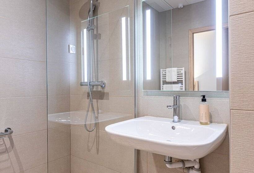 בית מלון כפרי Paris D Issy Hôtel Porte De Versailles