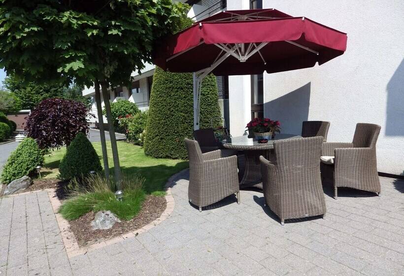 호텔 Pension Haus Heitzig