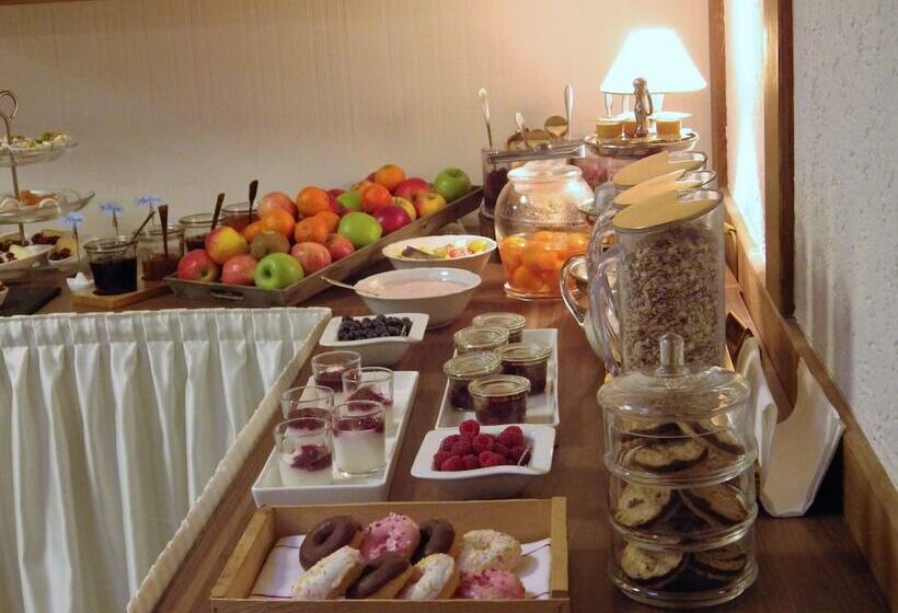 호텔 Pension Haus Heitzig