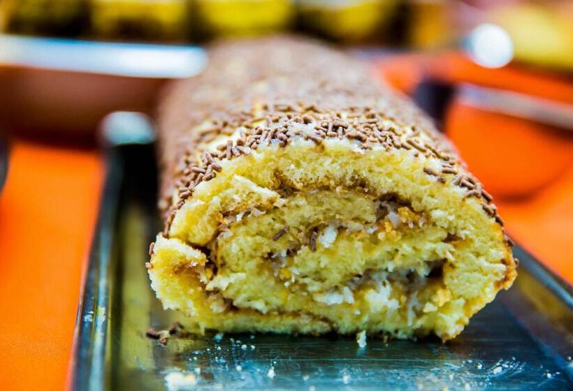 호텔 Piloes Palace