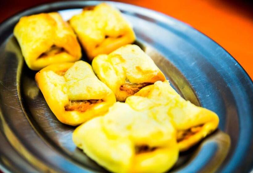 호텔 Piloes Palace