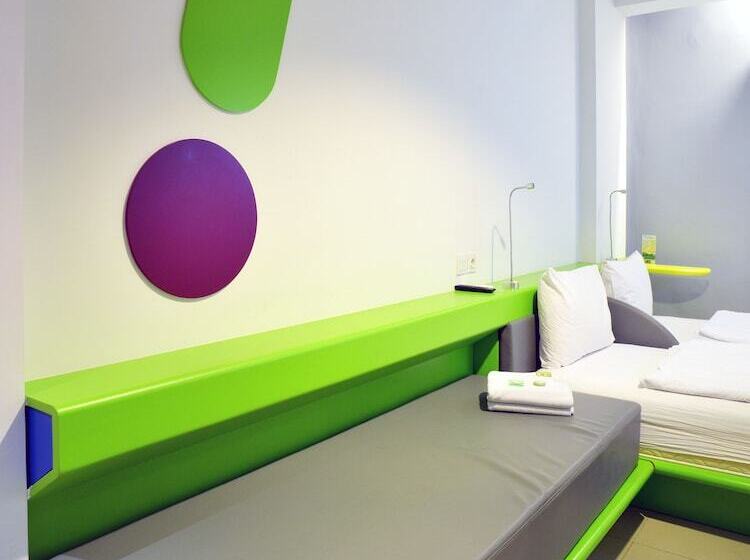 Pop! Hotel Tebet Jakarta