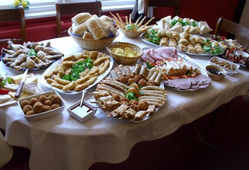 فندق Railway Inn