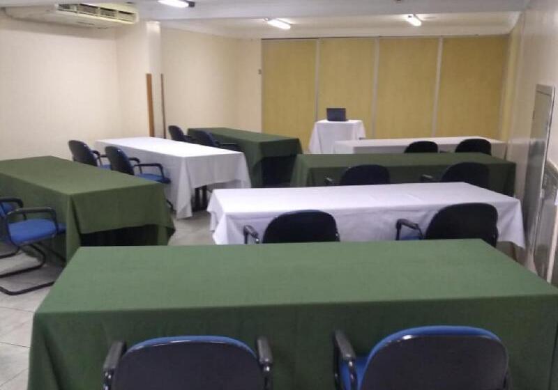 Отель Real Palace