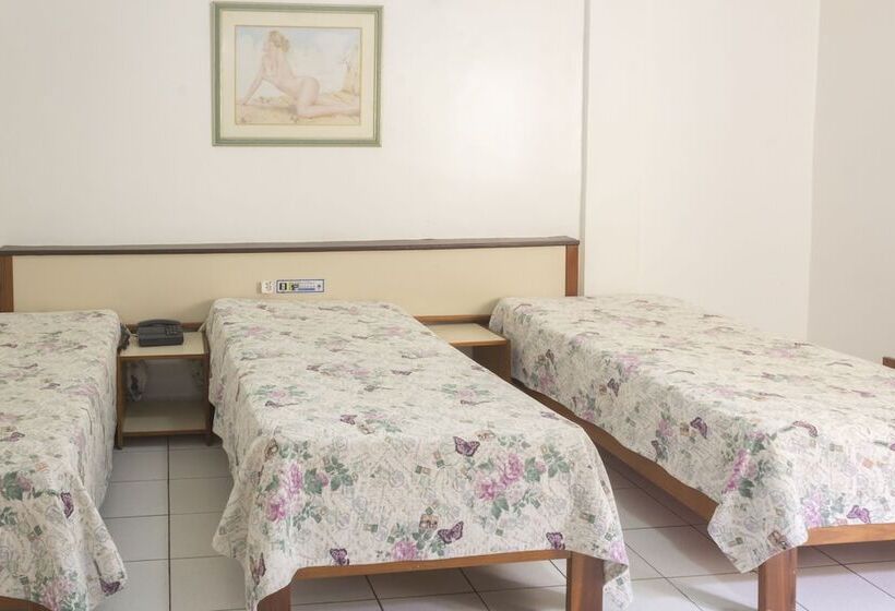 בית מלון כפרי Real Palace