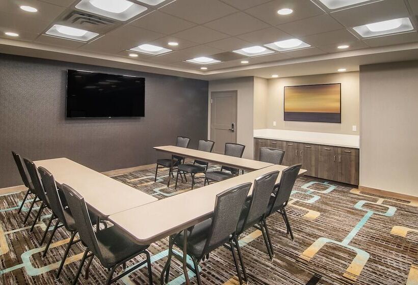 هتل Residence Inn By Marriott Rapid City