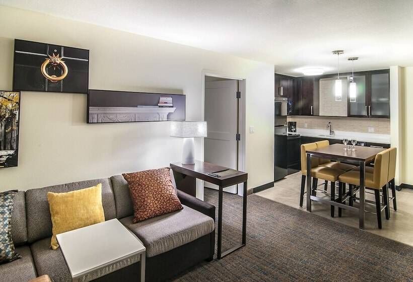 هتل Residence Inn By Marriott Rapid City