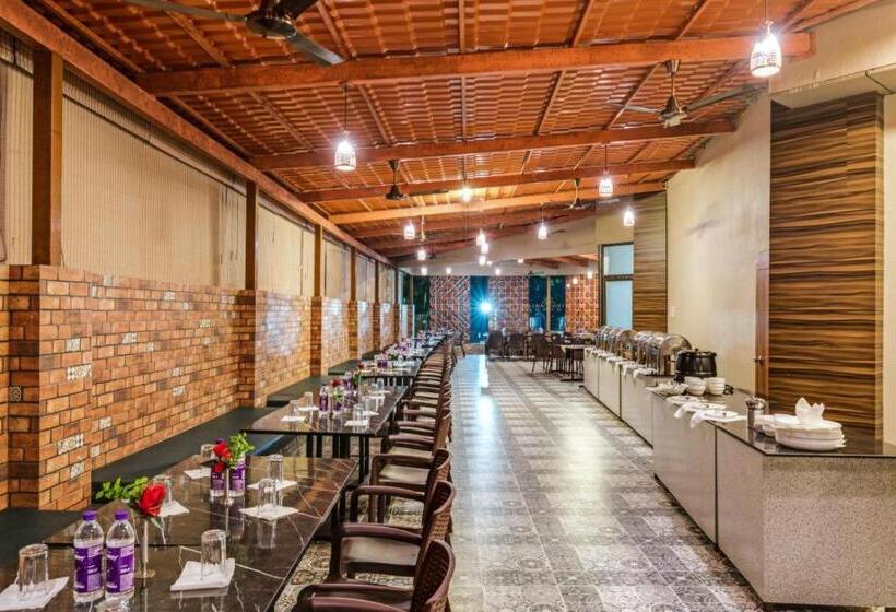 בית מלון כפרי Aveda Retreat Heritage