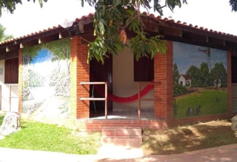 בית מלון כפרי Serrano