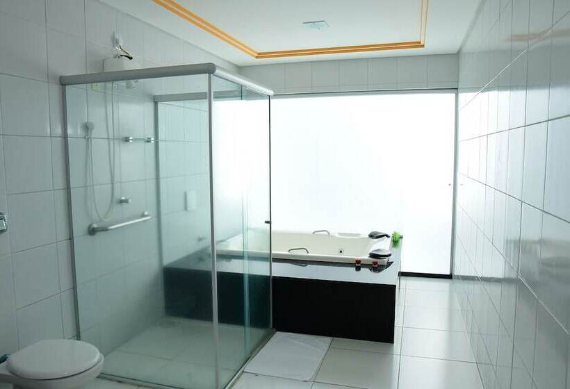 בית מלון כפרי Serrano