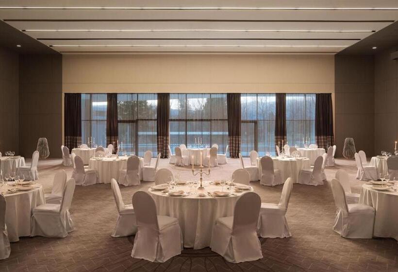 בית מלון כפרי Sheraton Dubrovnik Riviera