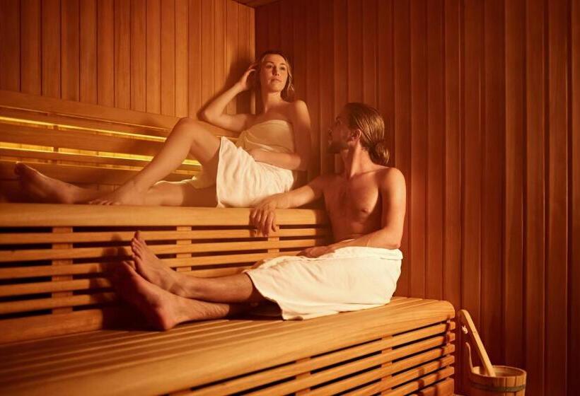 בית מלון כפרי Sheraton Dubrovnik Riviera