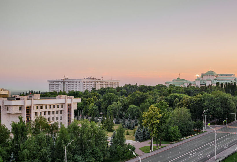 هتل Crowne Plaza Ufa Congress , An Ihg